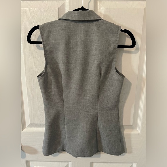 Vintage Gray Sleeveless Fitted Waistcoat Vest - Picture 7 of 15
